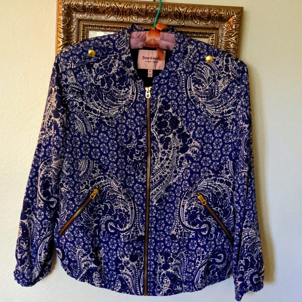 M, Juicy Couture ladies zip up jacket